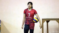 Daftar para pemain putri adalah Aprilia S. Manganang (Alko), Novia Andriyanti (Pertamina),  Megawati Hangestri P. (Bank Jatim), Wilda S. N. Sugandi (Tectona), Agustin Wulandari (bank Jatim), Asih Titi Pangestuti (Bank Jatim), Putri Andya Agustina (Wahana), Nandita Ayu Salsabila (Bharata), Arsela Nuari Purnama (Popsivo), Tri Retno Mutiara (Wahana), Yolana Betha Pangestika (Elektrik), Berlian Marsheilla (Elektrik), Rika Dwi Latri (Petrogres), Yolla Yuliana (Alko), Hany Budiarti (TNI AU), Novriali Yami (TNI AU), Shinta Aini Fathurrahmi (Pertamina) dan Wahida Muntaza Arifin (Wahana).