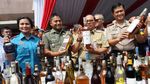 Jelang Ramadan, Polres Jaksel Musnahkan Ribuan Botol Miras