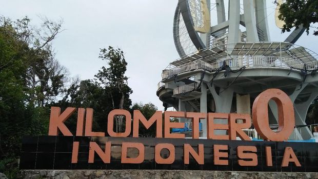Tugu 0 Kilometer Indonesia di Sabang