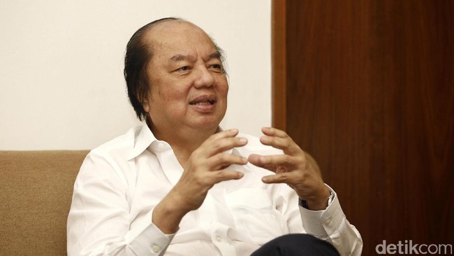 Kisah Orang Terkaya RI Keliling Dunia Bagi-bagi Duit