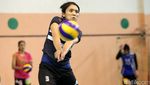 Melihat Atlet Voli Putri Berlatih