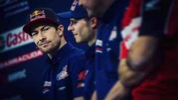 Saat konferensi pers jelang balapan. Foto: Instagram