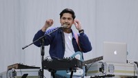 Petra Sihombing menggelarnya di Studio Shoemaker Studio, Cikini, Jakarta Pusat, Senin (22/5/2017) malam. Foto: Hanif Hawari/detikHOT