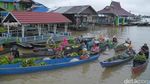 Foto-foto Pasar Terapung Banjarmasin, Kamu Sudah ke Sini?
