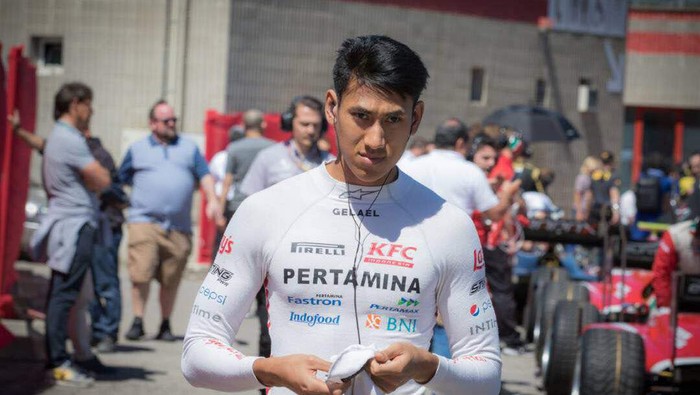 Menunggu Hasil Utak-Atik Mesin Arden di Monako