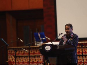Menpar Arief Yahya Raih Dua Penghargaan dalam Satu Malam