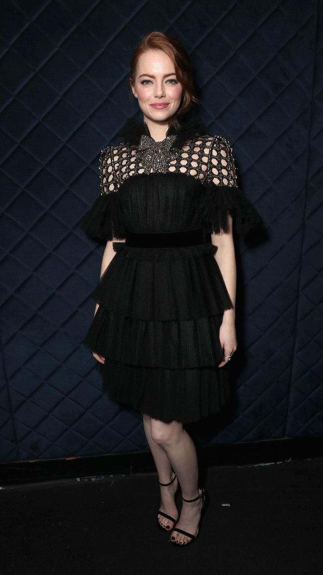 Emma Stone attends The 6th AACTA International Awards on January 6, 2017 in Los Angeles, California.  (Photo by Todd Williamson/Getty Images for AACTA  )