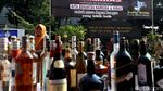 Jelang Ramadan, Polres Jaksel Musnahkan Ribuan Botol Miras