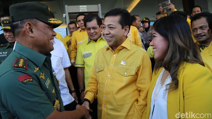Kata Meutya Hafid soal Puisi Panglima TNI di Rapimnas Golkar