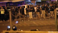 Polisi berjaga di TKP.
