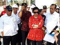 Rasa Penasaran Sri Mulyani Saat Blusukan ke Tol Trans Sumatera