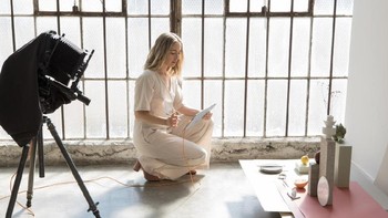 Sayangnya, Microsoft menjualnya terpisah dari Surface Pro. Pengguna harus menebus USD 99 atau sekitar Rp 1,3 juta. Foto: Microsoft