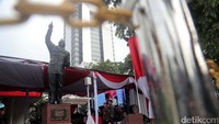 Patung ini dibuat sebagai pengingat bahwa pada 20 Mei 1965 Lemhanas dibuat dan diresmikan langsung oleh Ir Soekarno.