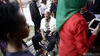 Ruang terbuka bagi warga ini memang dikhususkan untuk anak-anak bermain dan beraktivitas dan sangat ramah terhadap kaum difable.