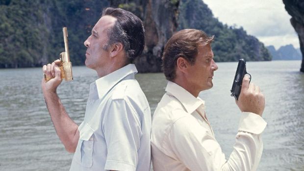 Ini Deretan Film 'James Bond' yang Dibintangi Roger Moore