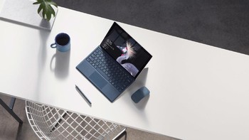 Dapur pacunya dipercayakan pada prosesor Intel Core generasi ketujuh. Foto: Microsoft