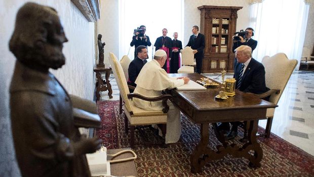 Donald Trump menemui Paus Fransiskus