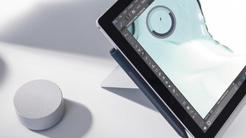 Microsoft menghadirkan Surface Pen terbaru. Foto: Microsoft