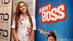 Manisnya Senyuman Syahra Larez