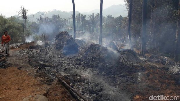  Kebakaran di kawasan Baduy Luar, Kampung Cisaban