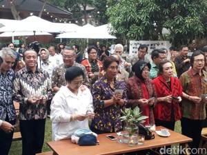 Megawati: Saya itu Tak Hanya Urus Politik, Tapi Keindahan Juga