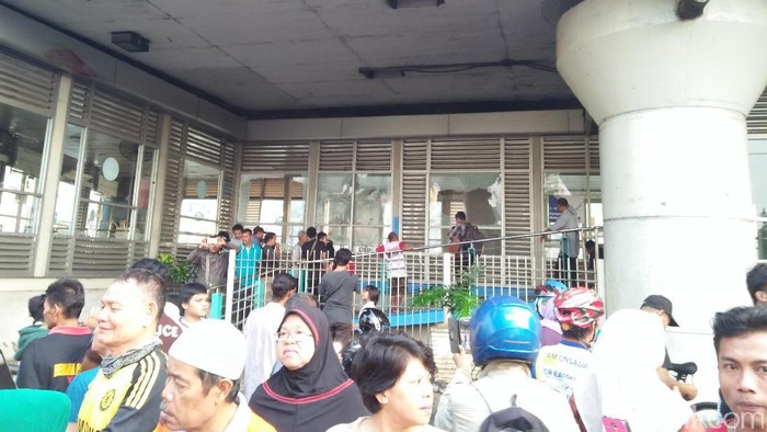 Pasca Bom, Halte TransJ Kampung Melayu Belum Beroperasi