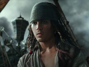 Brenton Thwaites dan Serba-serbi Tentang Pirates of the Caribbean: Salazars Revenge