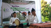 Biaya kegiatan ini berasal dari sumbangan para warga komplek. Kegiatan-kegiatan semacam ini menjadi kalender rutin DKM warga perumahan The Green Hill. (Foto: istimewa)
