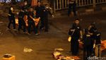 Jenazah Korban Bom Kampung Melayu Dievakuasi