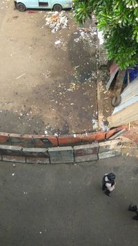 Lokasi bom pertama (dari atas)