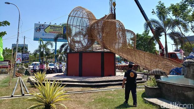 Kursi Ki Ageng Rotan Dipindah ke Jalur Pantura Cirebon