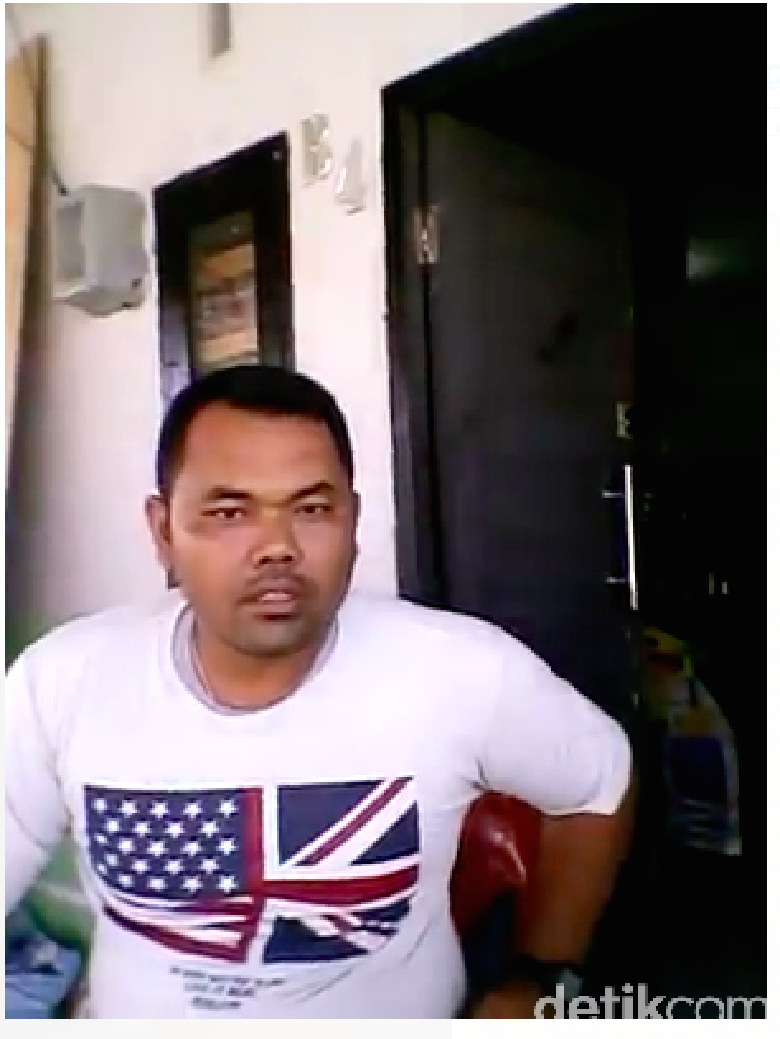 Begini Klarifikasi Eks Polisi yang Difitnah Jadi Pelaku Bom Begini Klarifikasi Eks Polisi yang Difitnah Jadi Pelaku Bom