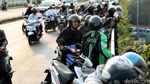 Warga Masih Memenuhi Lokasi TKP Bom Kampung Melayu
