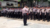 Upacara penghormatan terakhir berjalan hikmat. Pool/Heldania Utri Lubis.