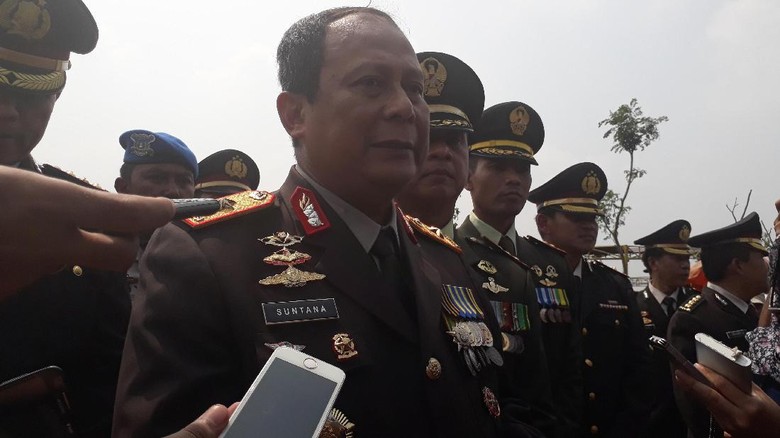 Wakapolda Metro Jaya: Polisi Jangan Takut dengan Teroris Wakapolda Metro Jaya: Polisi Jangan Takut dengan Teroris