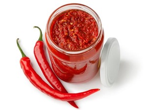 Tips Cara Simpan Sambal Agar Tahan Lama  dari 2 Chef