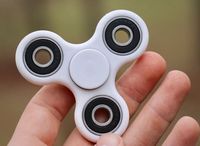 Chef Ini Larang Mainan  Fidget Spinner  Ada di Dapur Restorannya