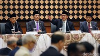 Sidang isbat digelar di Gedung Kemenag, Jl Thamrin, Jakarta, Jumat (26/5/2017) petang setelah melihat hilal dari berbagai daerah di Indonesia.