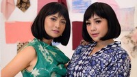 Nagita Slavina tampil beda saat bersama Vanessa Angel. (Dok. Instagram/vanessaangelofficial)