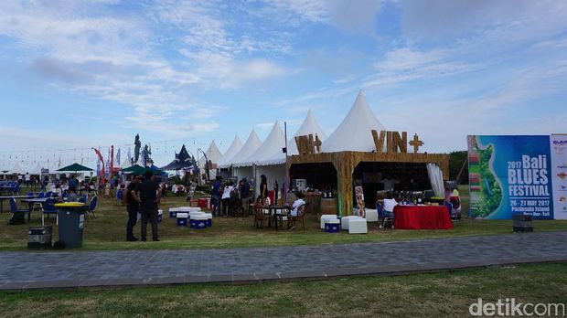 Sudah hadir sejumlah stand peserta (Masaul/detikTravel)