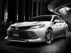 Camry Hybrid Anyar Disebut Lebih Irit dari Accord Hybrid