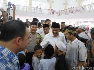 Djarot: Jadikan Masjid sebagai Tempat untuk Ciptakan Kedamaian