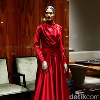 Fashion Show Norma Hauri ini terinspirasi dengan sosok wanita tangguh dunia yang bertempat di Sumibhi, One Park, Kebayoran Baru. Jakarta. [Foto: Mohammad Abduh/Wolipop]