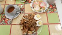 Santap Makan Siang di Warung Peranakan, Resto Mungil Cantik di Kemang