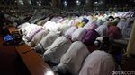 Begini Suasana Salat Tarawih Pertama di Masjid Istiqlal