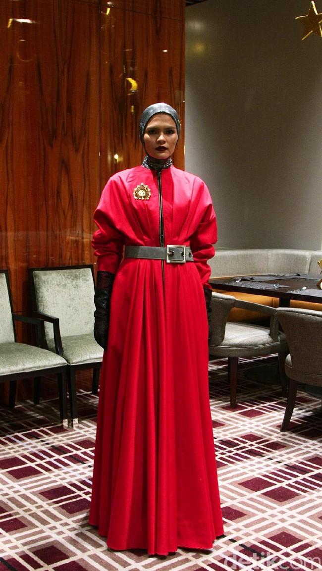 Fashion Show Norma Hauri ini terinspirasi dengan sosok wanita tangguh dunia yang bertempat di Sumibhi, One Park, Kebayoran Baru. Jakarta. [Foto: Mohammad Abduh/Wolipop]