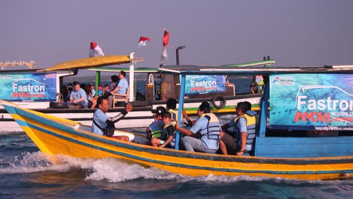 Pertamina Ajak Komunitas Mobil Peduli Sampah dan Terumbu Karang