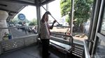 Halte TransJ Kampung Melayu Dibersihkan Usai Teror Bom