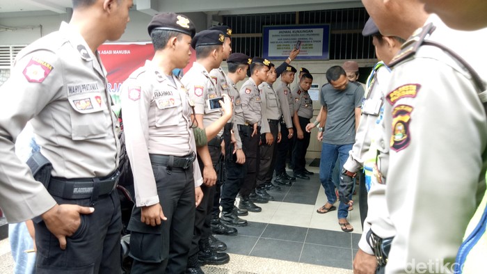 Hindari Overkapasitas, 50 Tahanan Rutan Palembang Dipindahkan