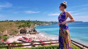 Wanita Cantik Panama dan Indonesia